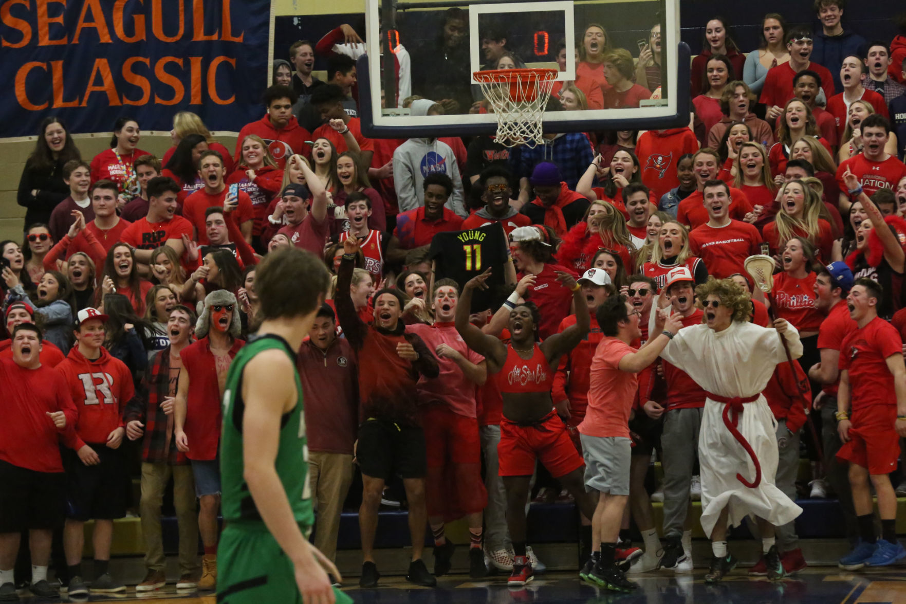 Holy Spirit Mainalnd boys basketball